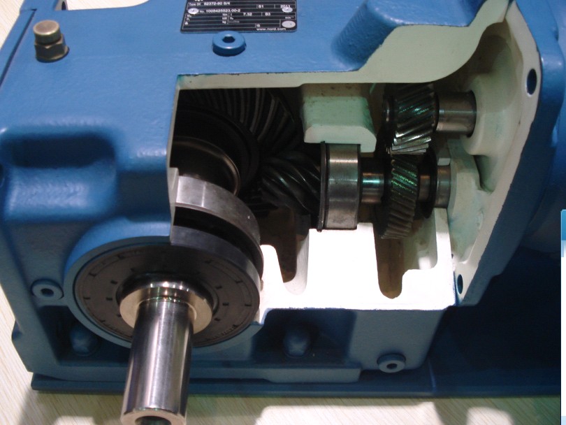 K螺旋錐齒輪減速機(jī)